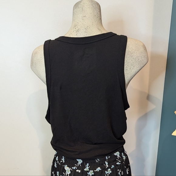 Torrid Super Soft Rib Flower O-Ring Tank Plus, size 4x NWT - Picture 10 of 11